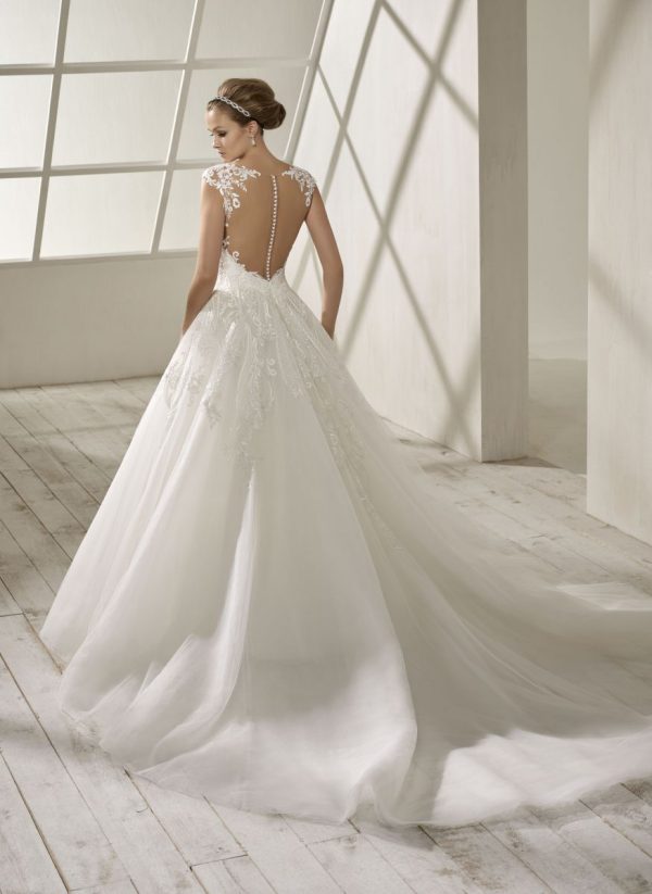 Brautkleid Solitaire