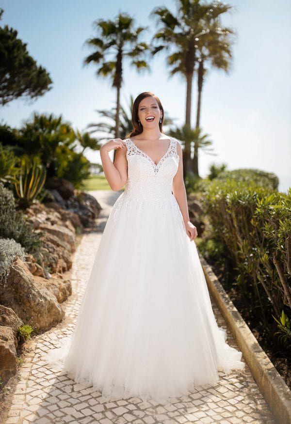 Curvy Kleid Tuska