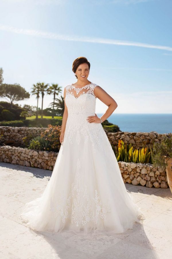 XL-Brautkleid Tryphosa