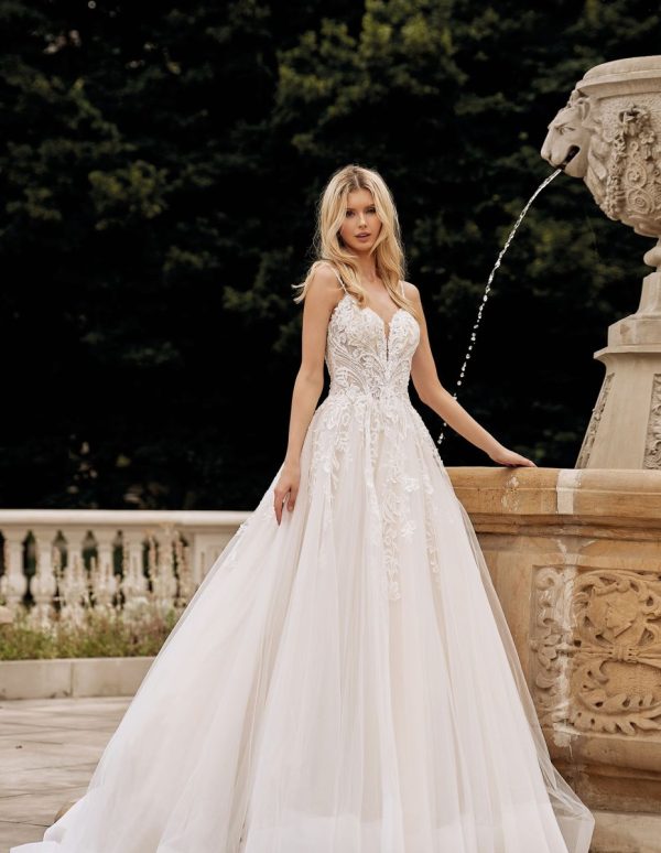 Prinzessinnenbrautkleid Vahide
