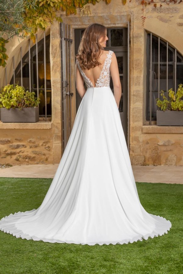 Kleid für Gartenhochzeit